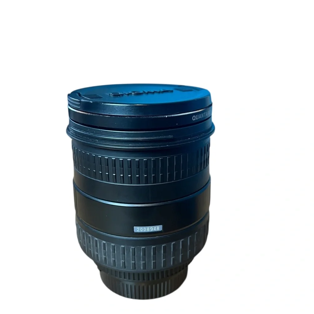 Sigma DL Hyperzoom Macro 28–200mm f/3.5–5.6 Aspherical IF Lens w/ Quantaray UV F